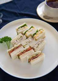 A Cocktail sandwiches